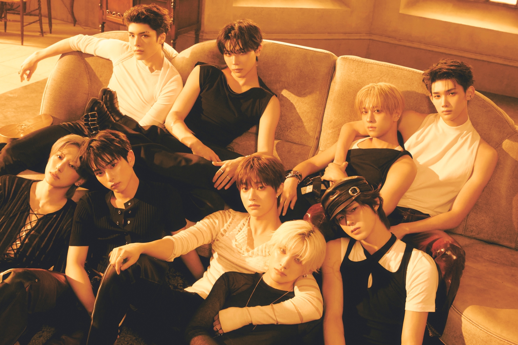 &TEAM Breaks 1st-Day Sales Record As “Mark On Me” Becomes Million-Seller