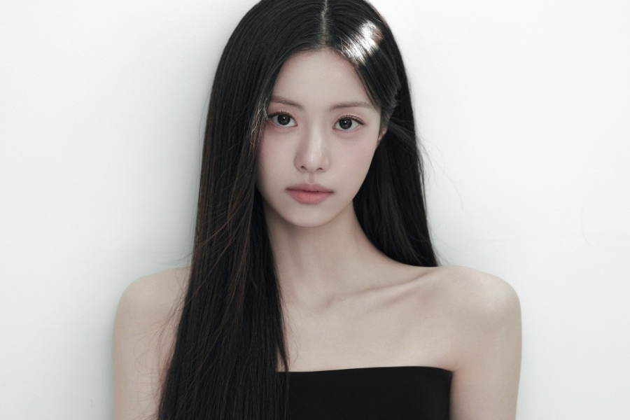 Kim Garam Unveils New Profile Photos Ahead Of Acting Debut