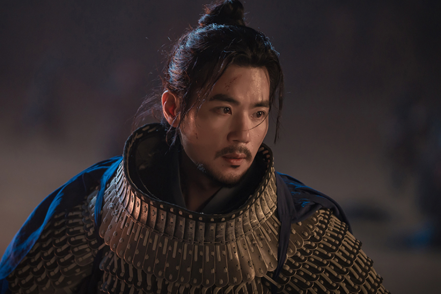 Kim Kang Woo Rises From Politician Fighting For Survival To Powerful King In “The Great King Munmu”