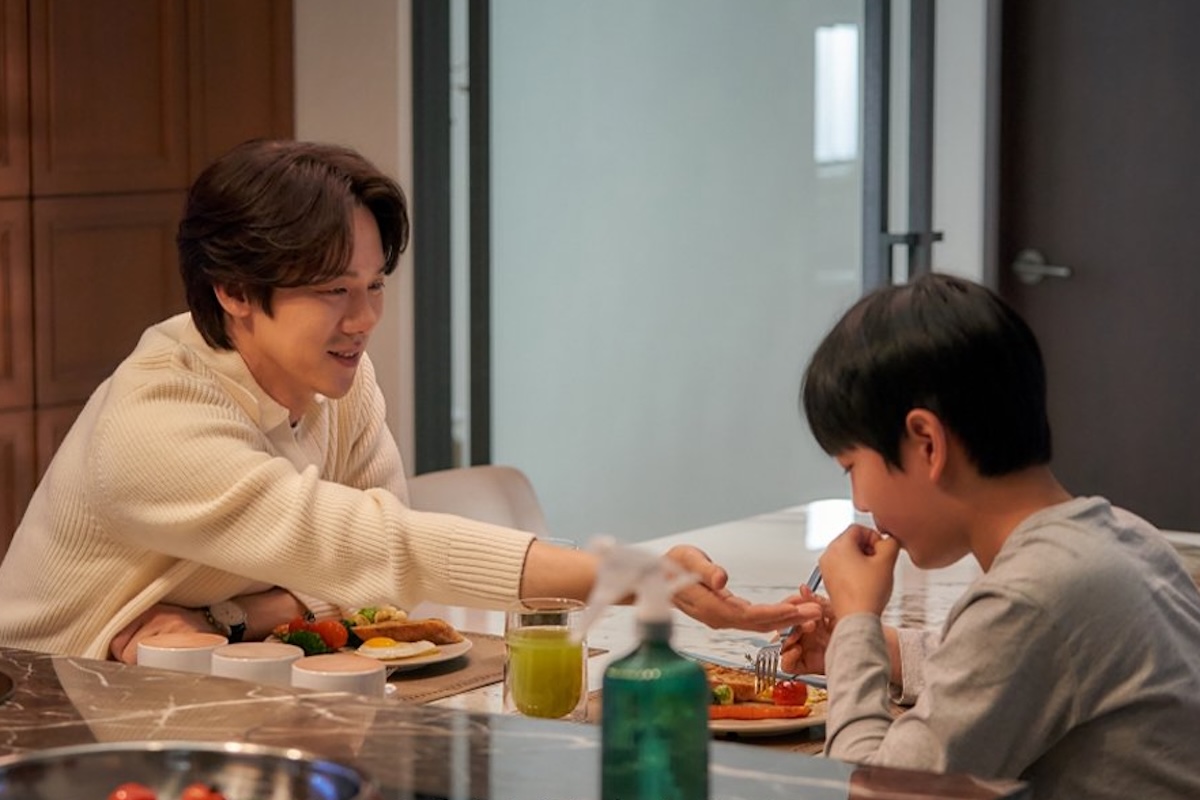 Yoo Yeon Seok Is A Single Dad Who Faces Unexpected Crisis In New Drama “the Perfect Lie”