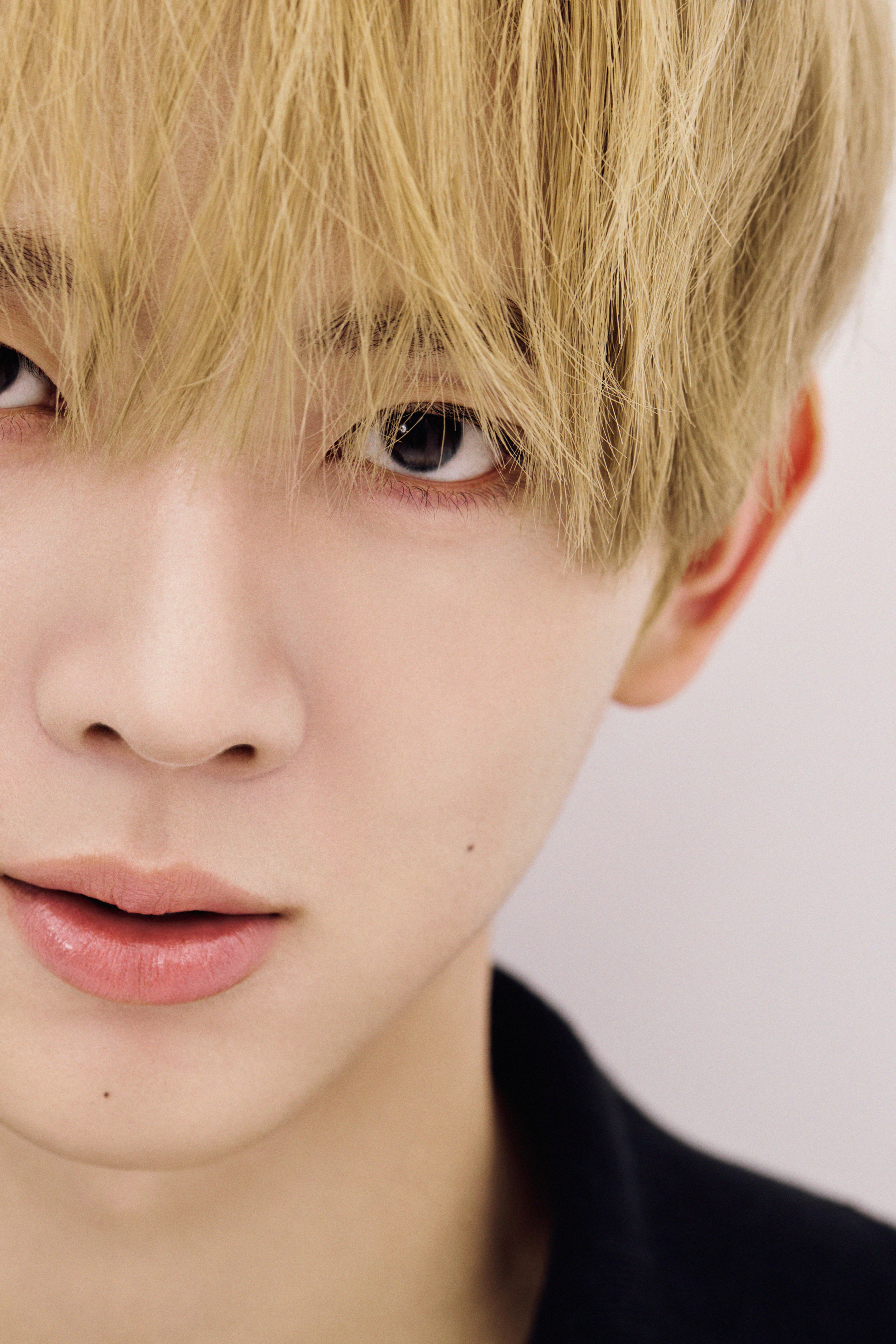 Gallery - Update: AND2BLE Drops New MV Teaser For "French Kissing" | Soompi - image 16