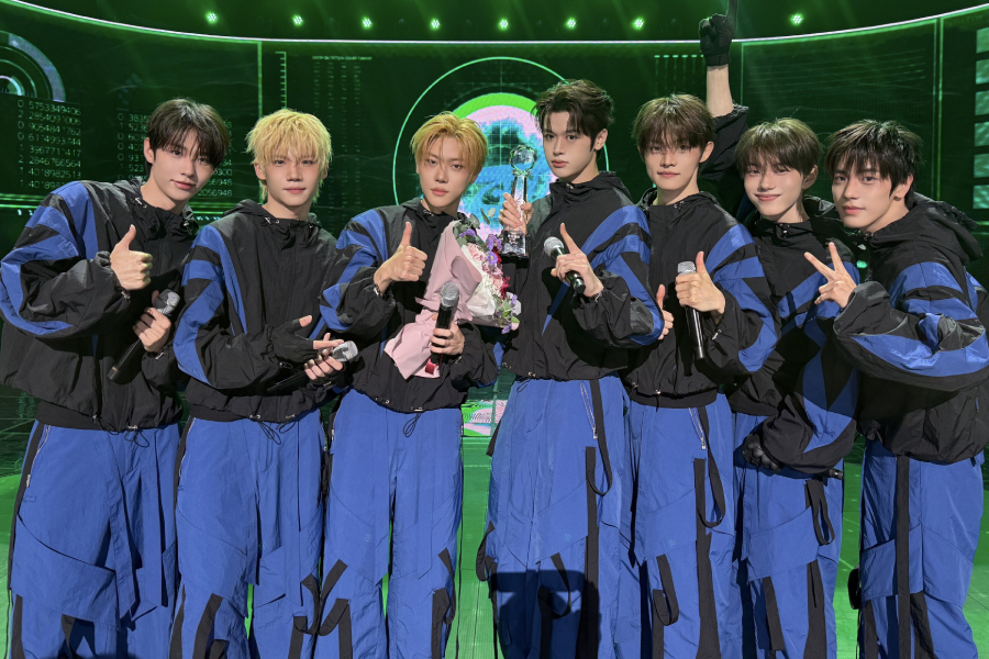 Watch: CLOSE YOUR EYES Takes 1st Win For “Drop That!” On “Music Bank”; Performances By KO1KEYZ, TUIDE, And More