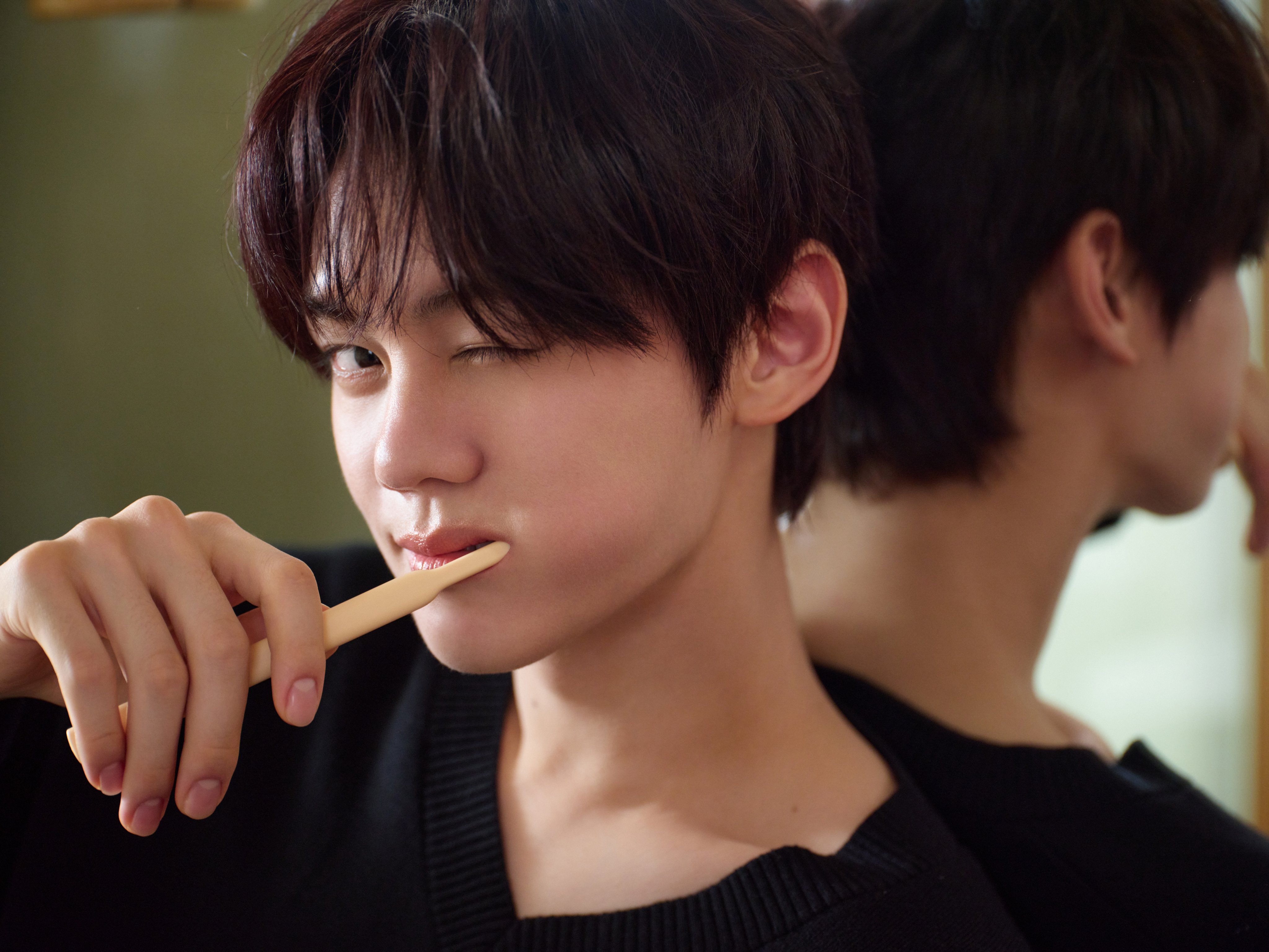 Gallery - Update: AND2BLE Drops New MV Teaser For "French Kissing" | Soompi - image 28