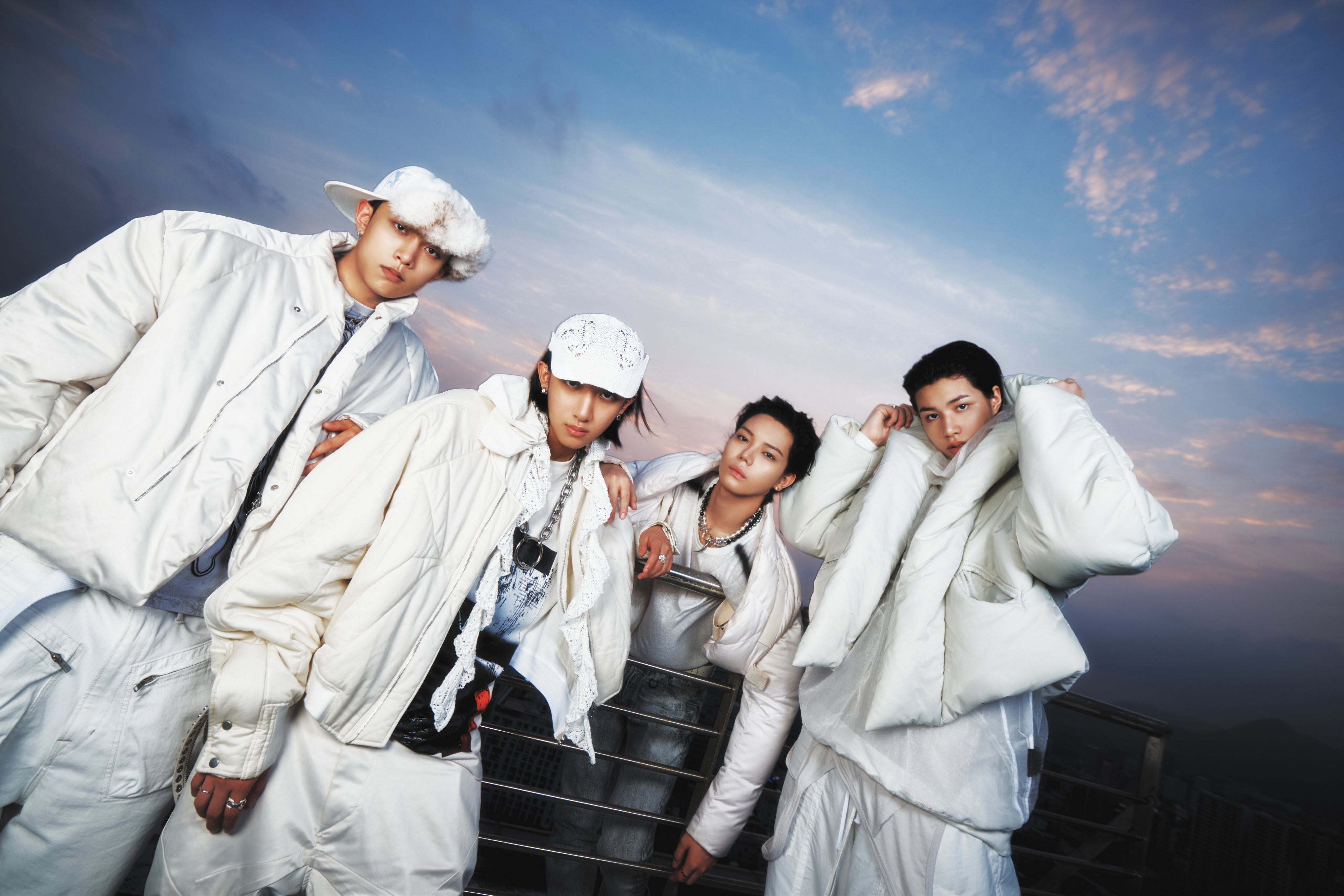 Gallery - Watch: LNGSHOT Paints A “Masterpiece” In New MV For Pre-Release Single | Soompi - image 18