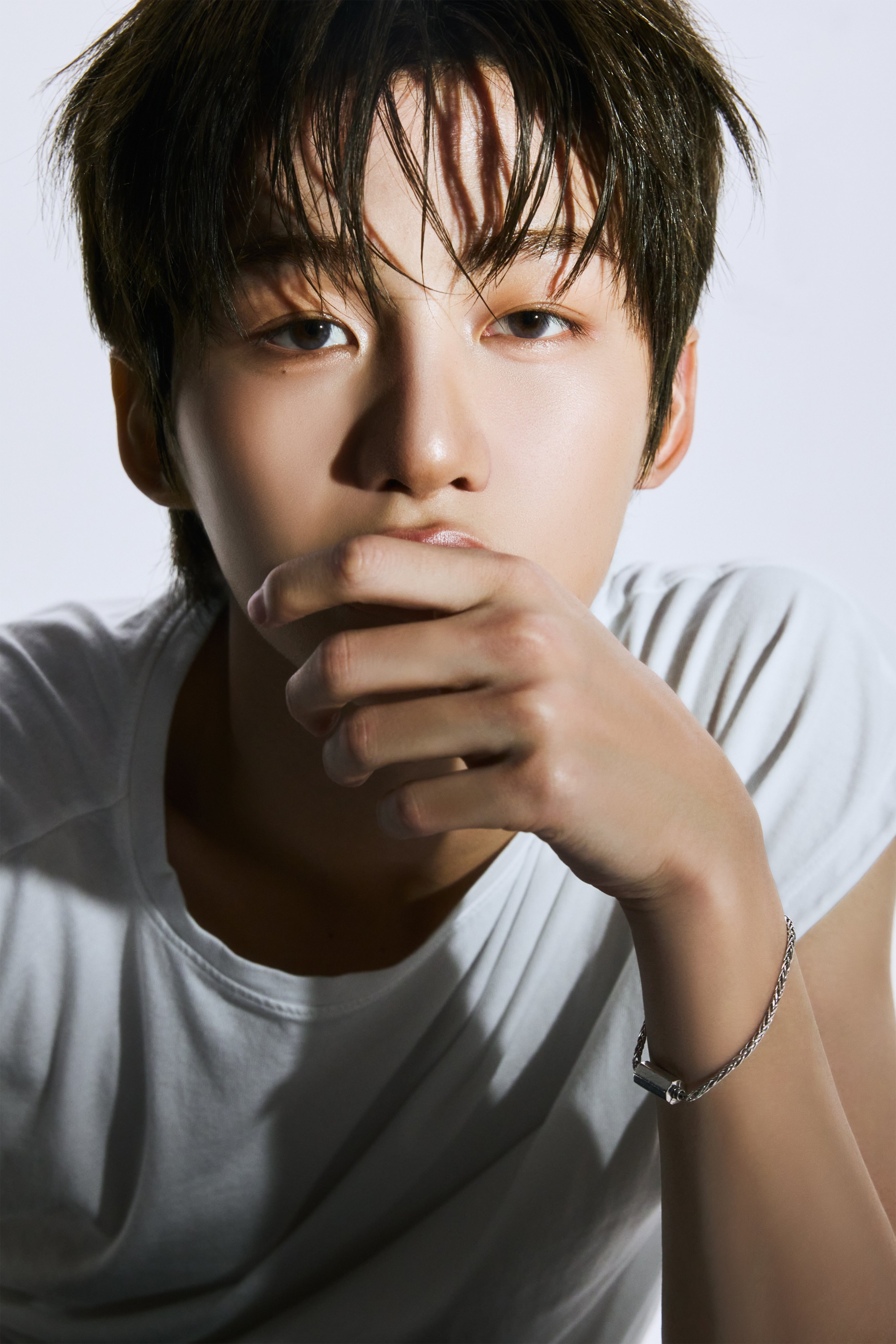 Gallery - Update: TWS Drops Tracklist For Single Album "TO US" | Soompi - image 9
