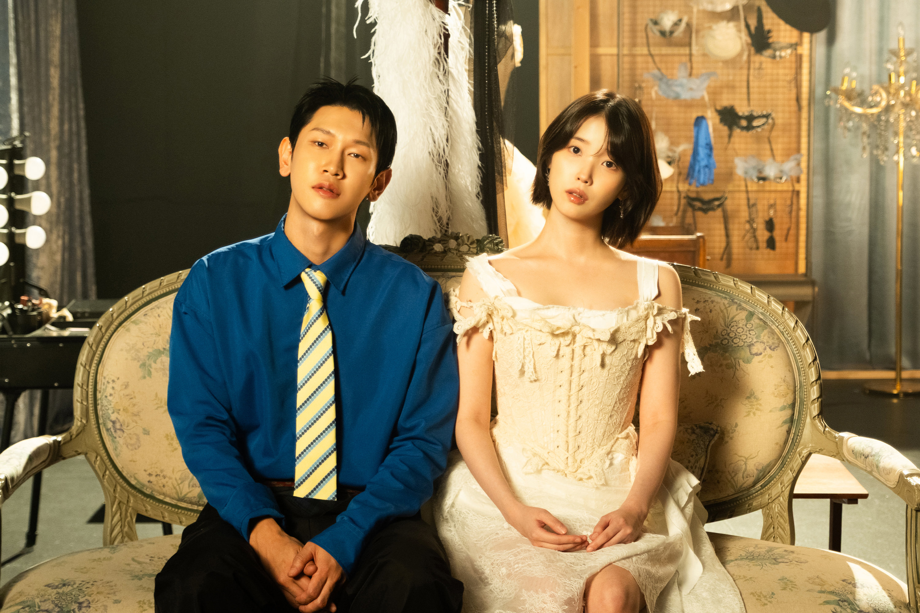 크러쉬 아이유 협업곡 컴백 삐그덕 공식 콘셉트 사진