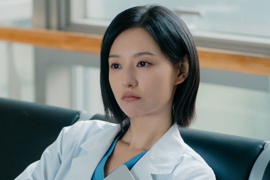 “Doctor X” And Kim Ji Won Top Most Buzzworthy Drama And Actor Rankings