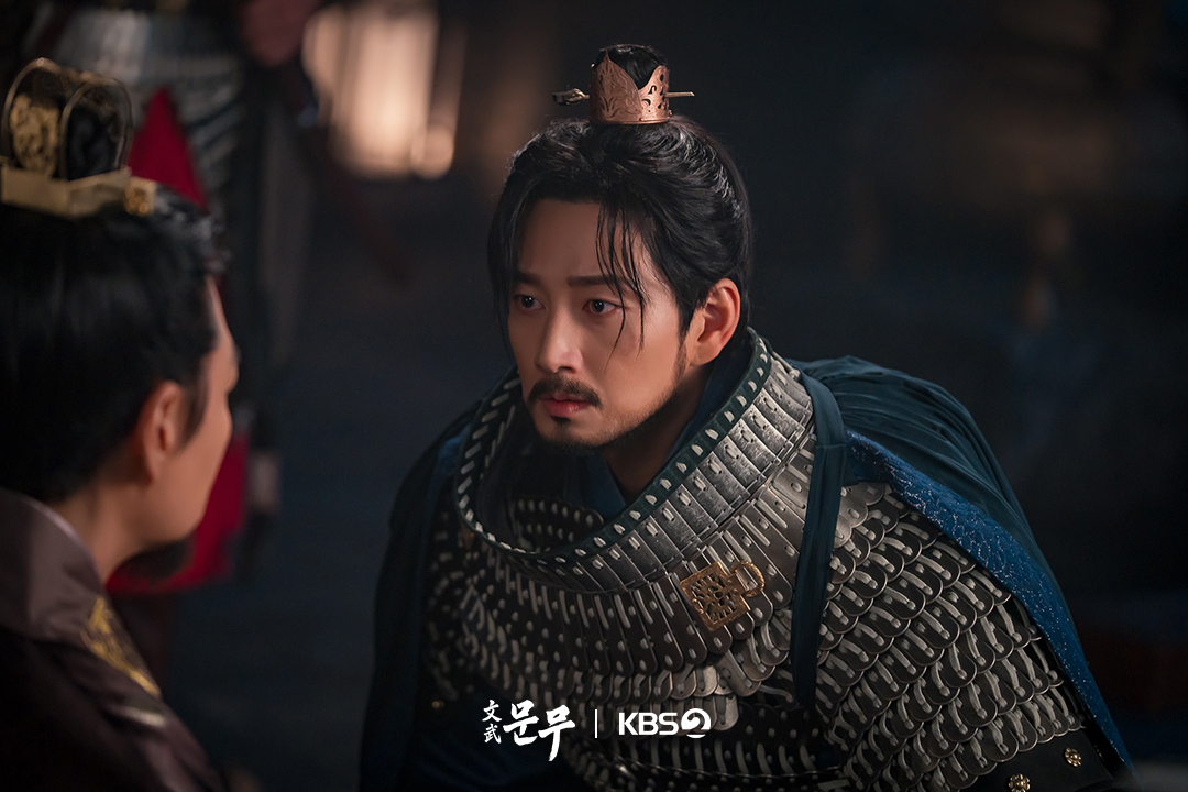 Lee Hyun Wook Dishes On His First Epic Historical Drama “Sword & Silence,” His Role As A Future King, And More