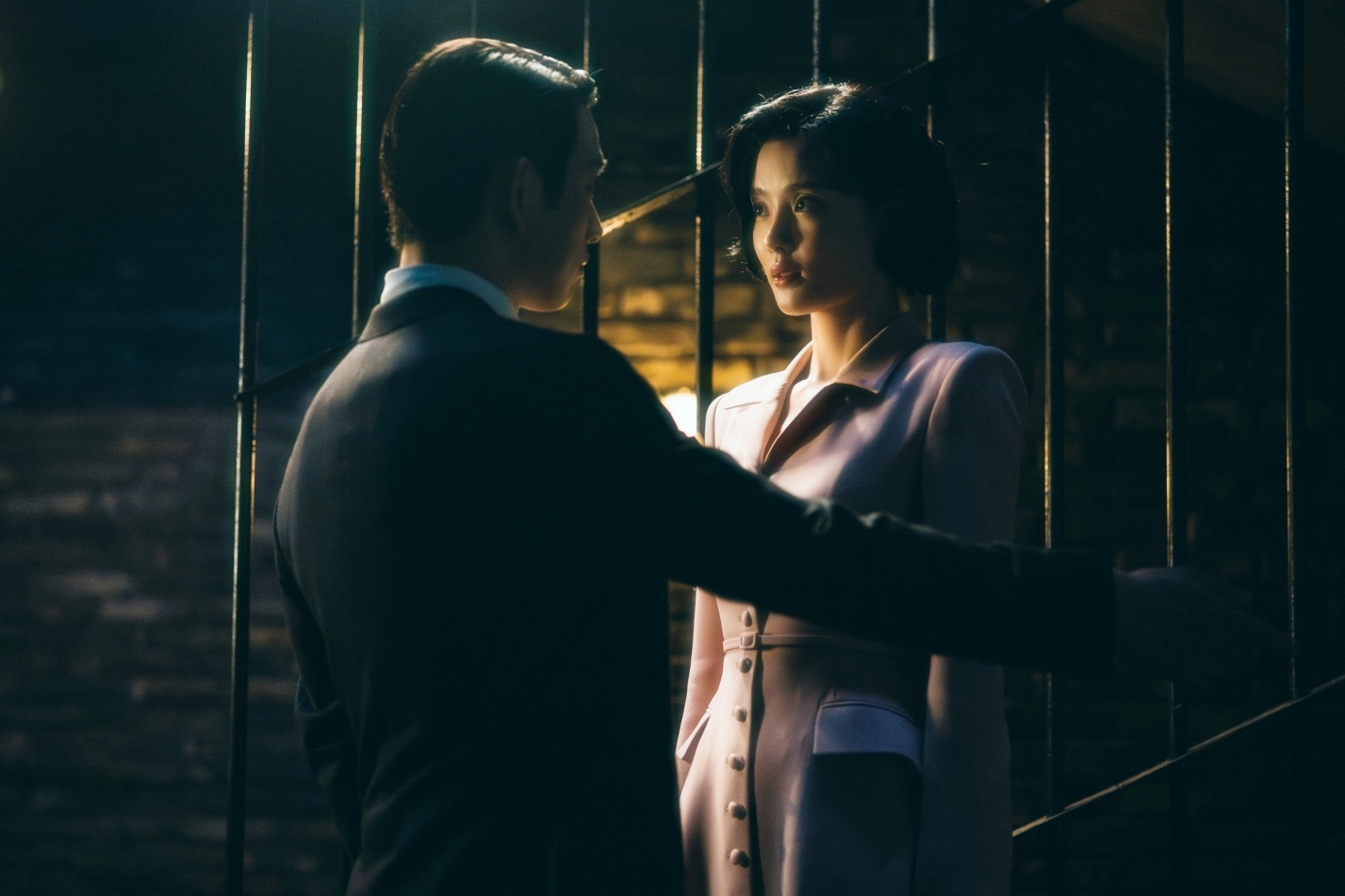 Kim You Jung And Park Jinyoung Both Receive Missions To Win Each Other’s Hearts In “100 Days Of Deception”