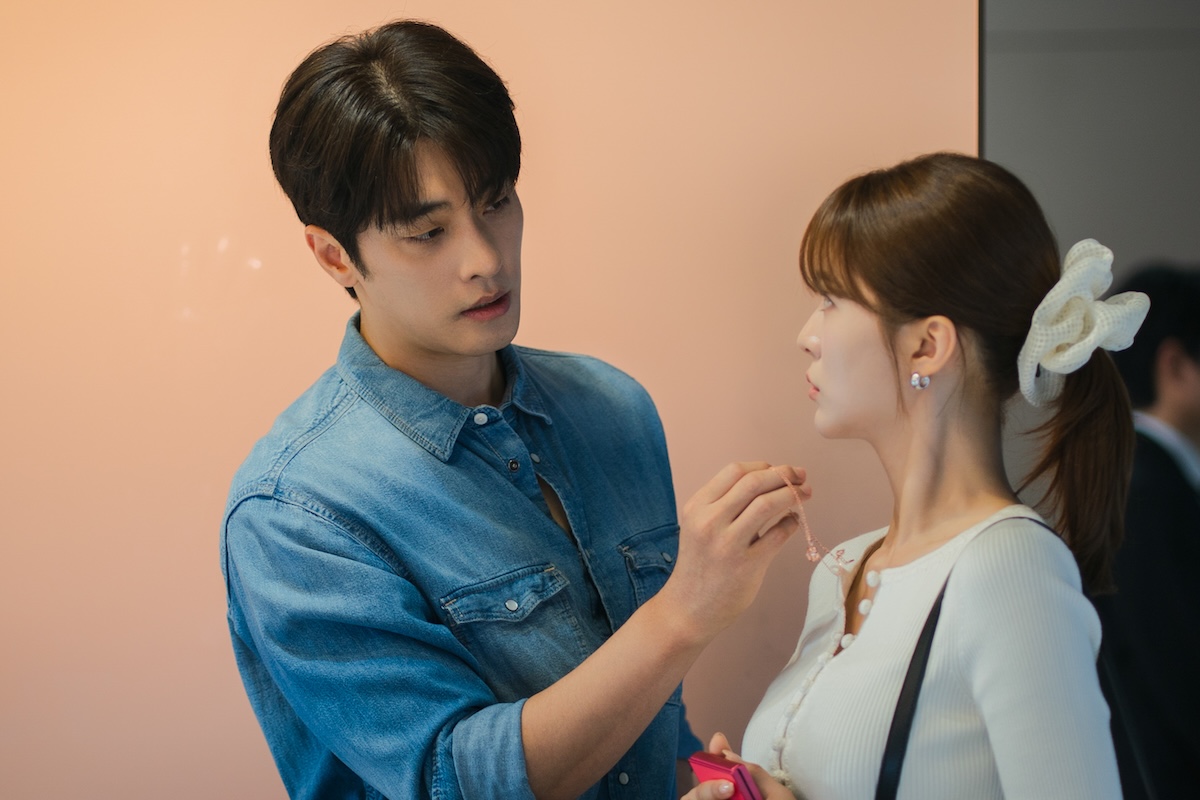 Sung Hoon And Oh Se Young Wind Up In A Contract Relationship In New Drama “What A Boss Wants”