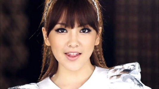 Kara’s Kang Ji Young Almost Gave Up on Her Debut Due to Her First Love