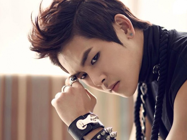 INFINITE’s Hoya Talks About Troubled Relationship with His Father