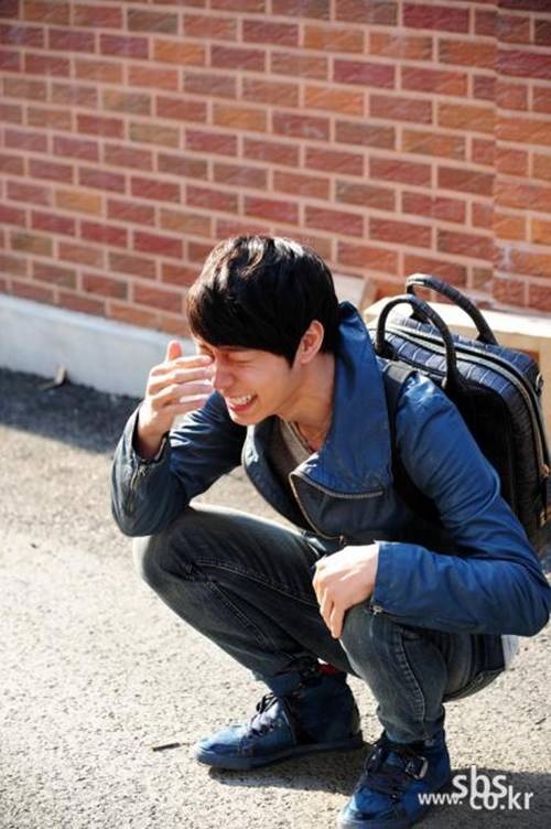 "Rooftop Prince’s" Park Yoo Chun’s VIP Black Card Worth Only $100?