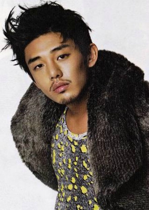 Yoo Ah In to Return to the Small Screen through New Drama "Fashion King"