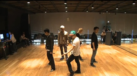 Big Bang’s "Tonight" Dance Practice