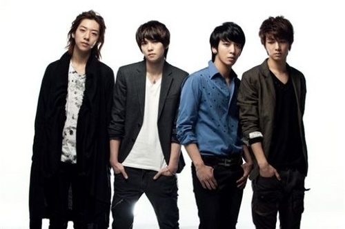 CN Blue to Make Major Debut in Japan with Warner Music Japan