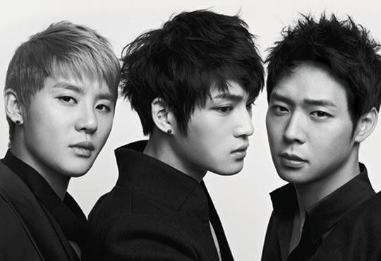 JYJ Performs in Front of Spouses of World Leaders