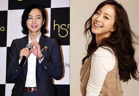 Jang Geun Suk and Han Ye Seul Sporting Couple Look?