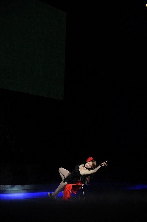 f(x)’s Krystal: Sexy Tango Dancer, Son Dambi: Enchanting Black Swan, Plus Others