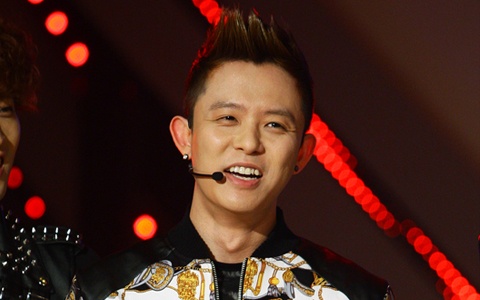 Ex-H.O.T. Member Tony Ahn: “I Want to Retire” | Soompi