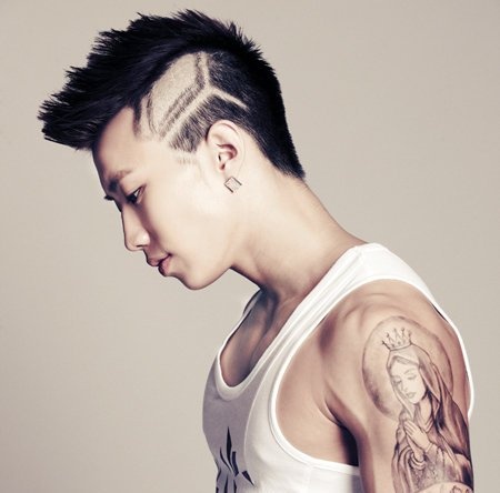 2PM Jaebum offends Koreans with Myspace posts