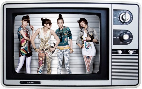 Party in the USA – They’re Playin’ My K-Pop Song