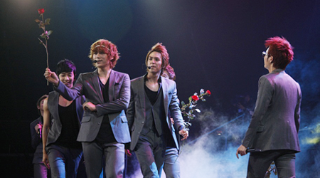 Beast Performs in Manila, Philippines