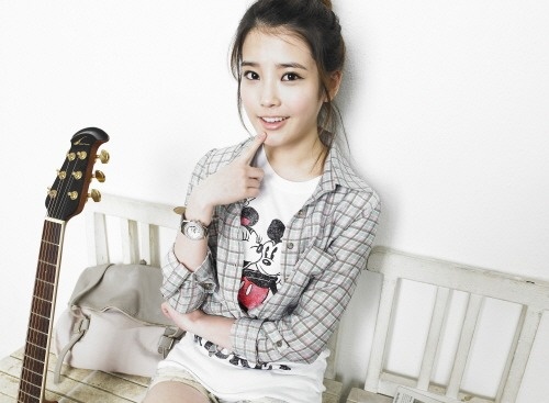 IU Complains to Her Agency