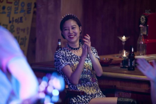 "The Greatest Love’s" Gong Hyo Jin Returns in "Love Fiction"