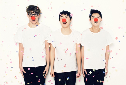 Weekly K-Pop Music Chart 2012 – April Week 3