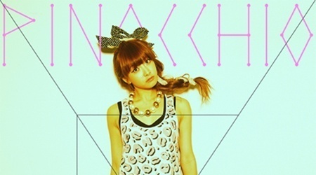 f(x)’s Victoria With or Without Bangs? What a Difference a Simple Hairstyle Makes!