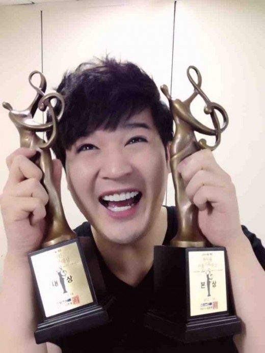 Shindong’s Troubled Skin Caught on Camera