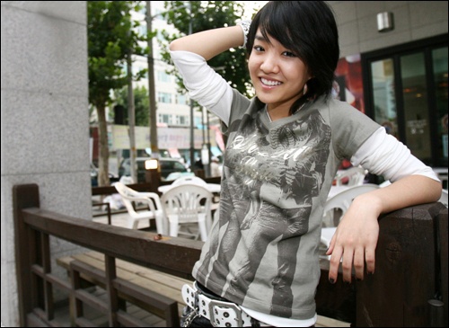 Younha Anxiously Awaiting BoA Album