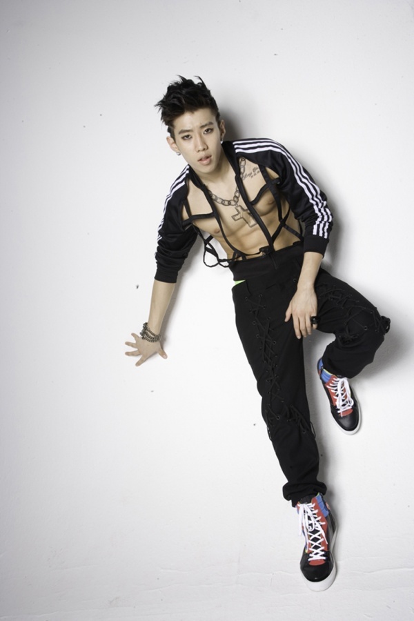 Park Jaebum Seduces In Photos