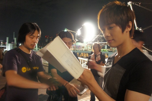 SS501’s Park Jung Min Tweets Photos From His LISMO Drama