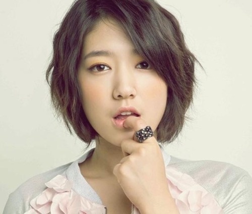 Park Shin Hye Successfully Holds Solo Fan Meeting in Japan
