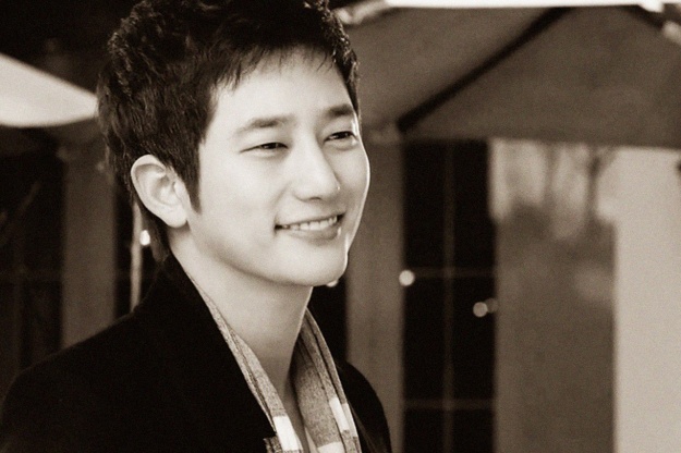 Park Si Hoo Reveals Story of Living in Basement Storage Space