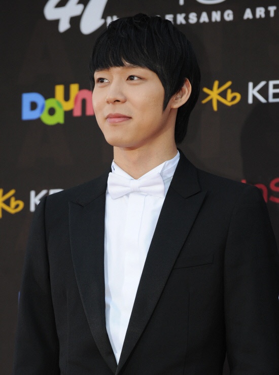 JYJ Park Yoo Chun’s Father Passes Away