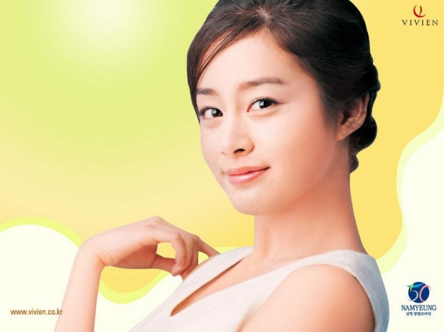 Kim Tae Hee Is the Goddess of Photo Shoots