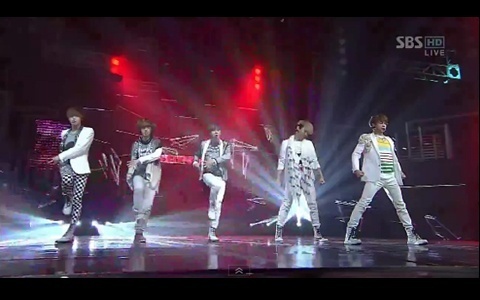 SHINee Performs "Sherlock" on Inkigayo and Wins Triple Crown