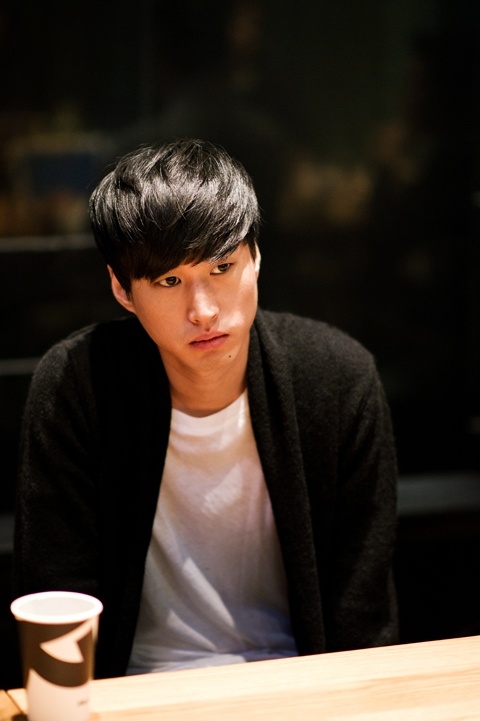 Tablo’s Trial for Libel Lawsuit Against Tajinyo Delayed