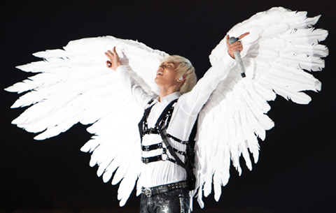 Cool, Confident, and Charismatic Daesung Used to Be Shy?
