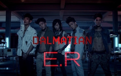 Dalmatian Performs "E.R" for Their Music Core Comeback