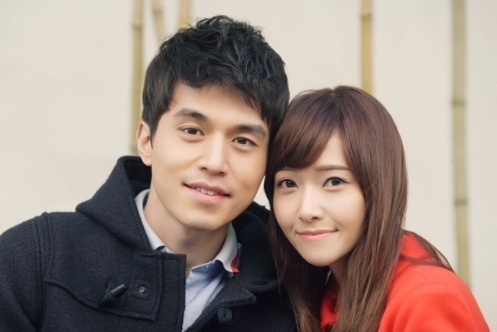 SNSD’s Jessica and Lee Dong Wook Get Steamy in Bed on Next Preview of “Wild Romance”