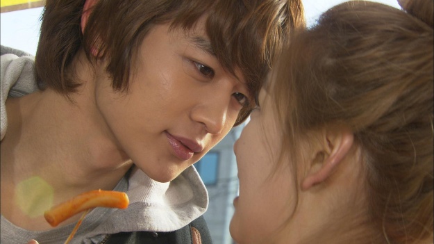SNSD Taeyeon’s Cute Plea to Minho on "Salamander Guru"