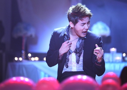 Photos of JYJ Junsu’s First TV Drama Appearance Unveiled
