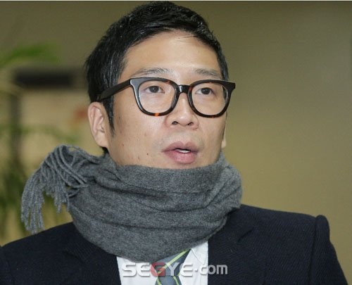 MC Mong Hints at Enlistment