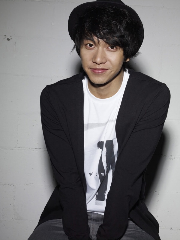 Lee Seung Gi Talks about His Music Career on MIC