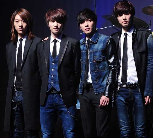 CNBlue Was #1 in Album Sales Last Week of March According to "Hanteo Charts"