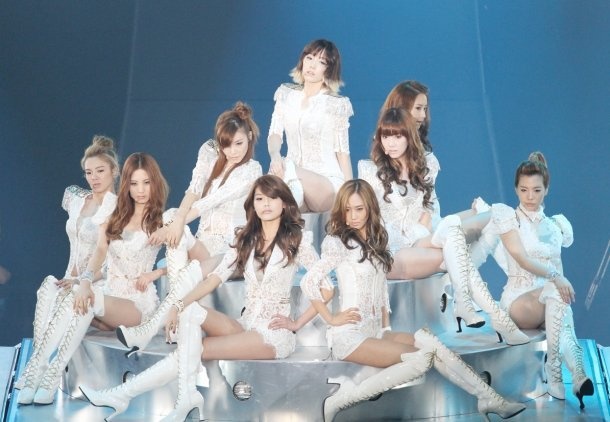 SNSD’s YoonA & Yuri Appear in Japanese SAT